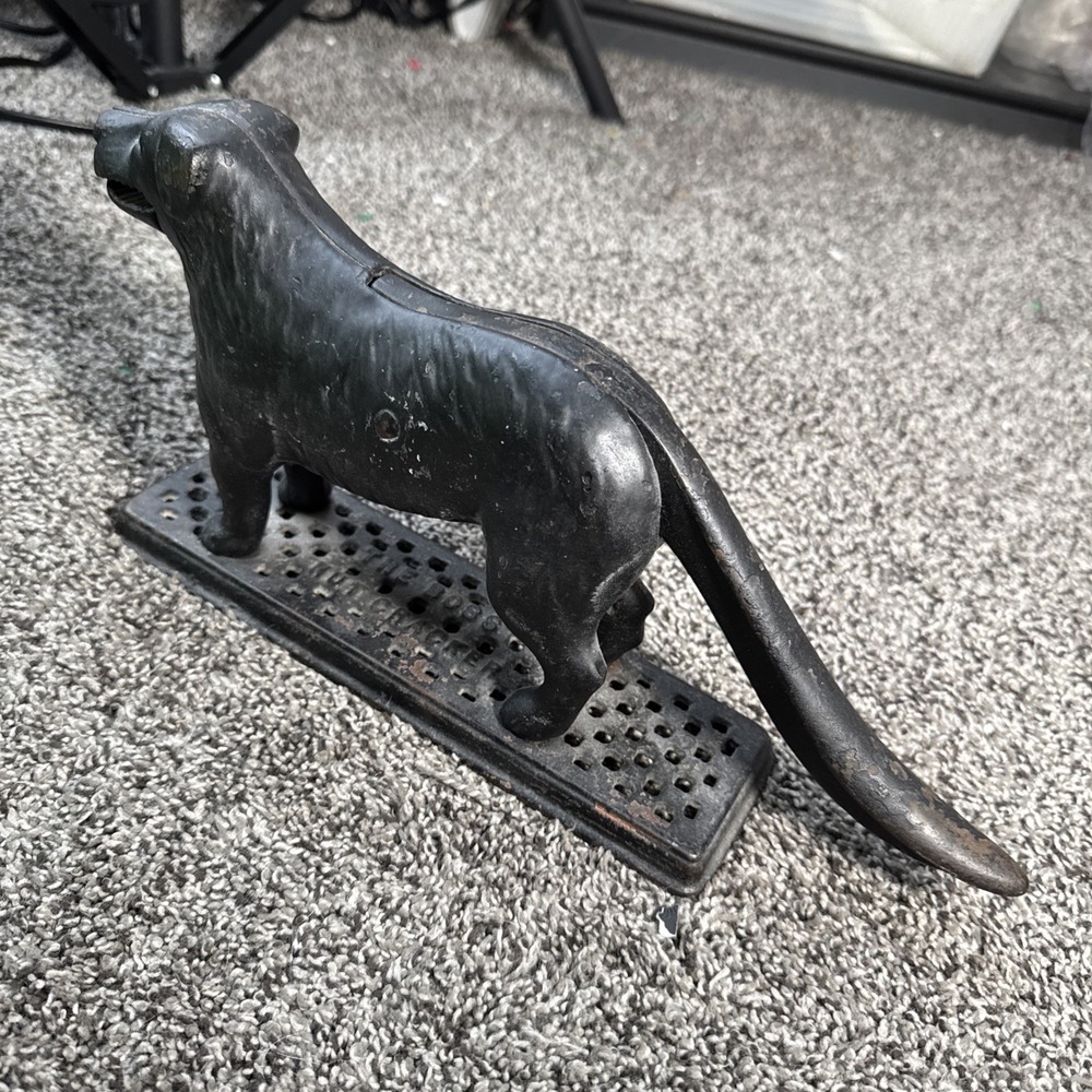 Antique Cast Iron Nutcracker, Newfoundland Dog Chicago USA - Picture 3 of 7